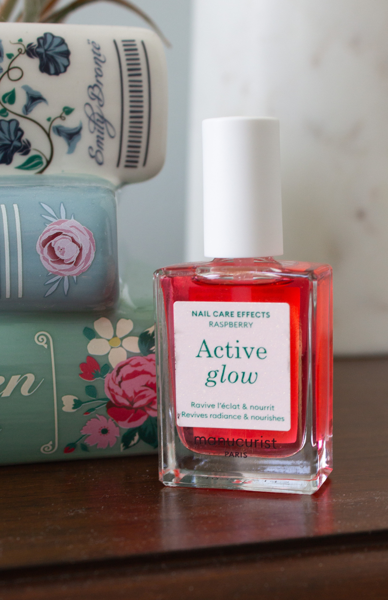 Manucurist Paris Active Glow Raspberry Nail Care Bottle–Boosts hydration and strength for radiant nails.